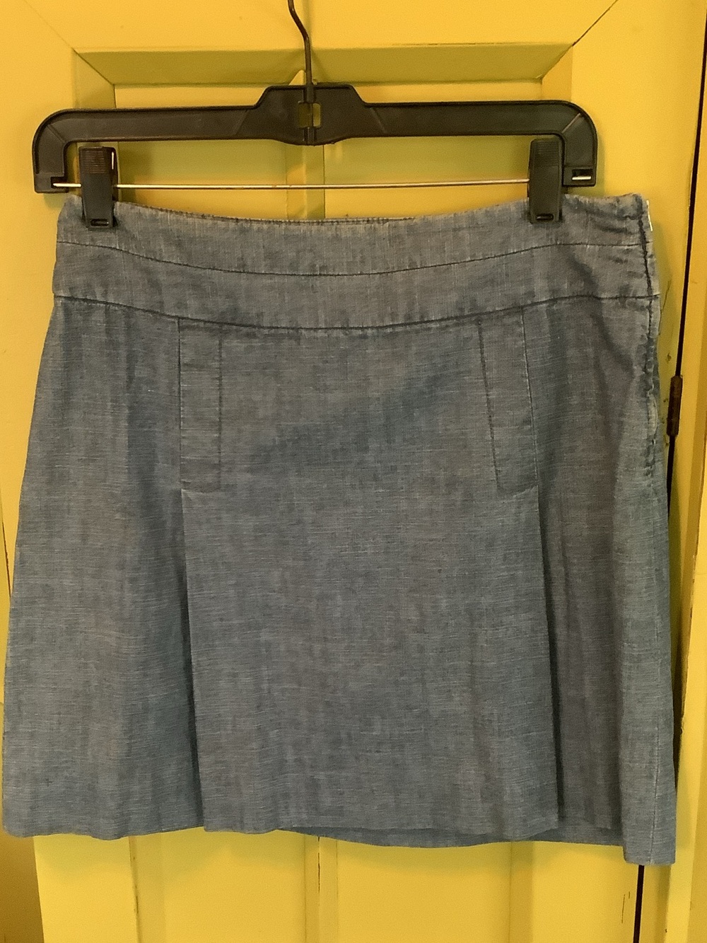 Banana Republic Light Blue A-Line Chambray Skirt